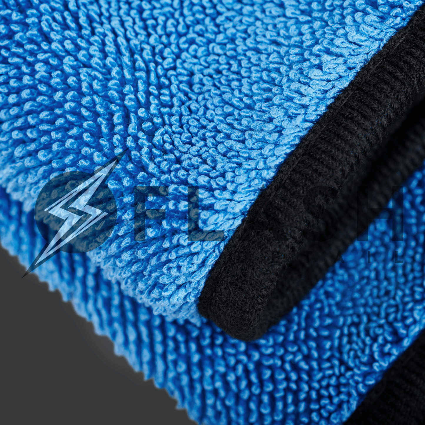 SUŠIACI UTERÁK FLASH DETAIL V2 – 850GSM – 90×70CM